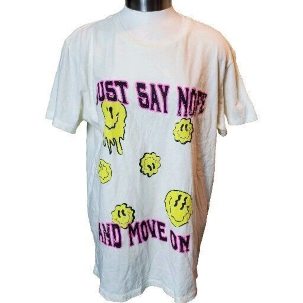 Lulusimon Studio Smiley Face Just Say Nope Size Medium NWT